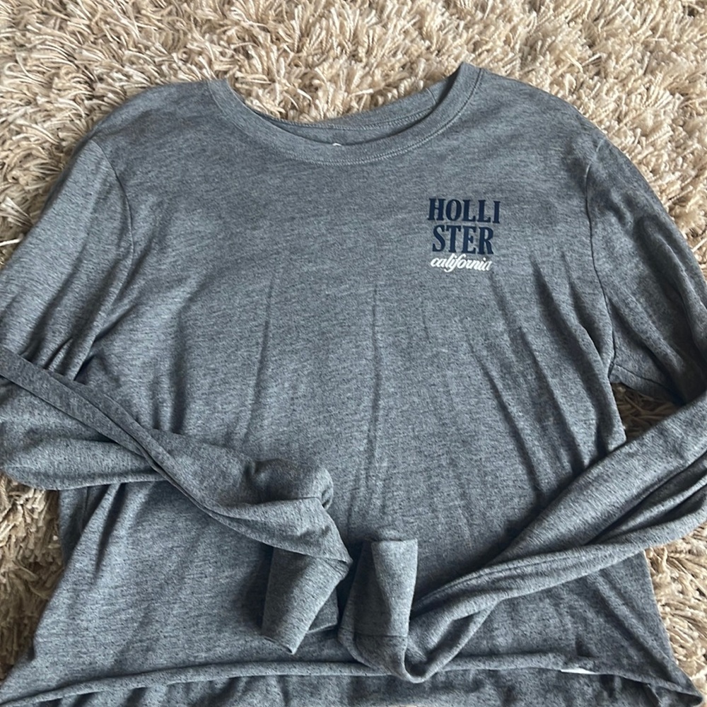 Hollister Cropped top